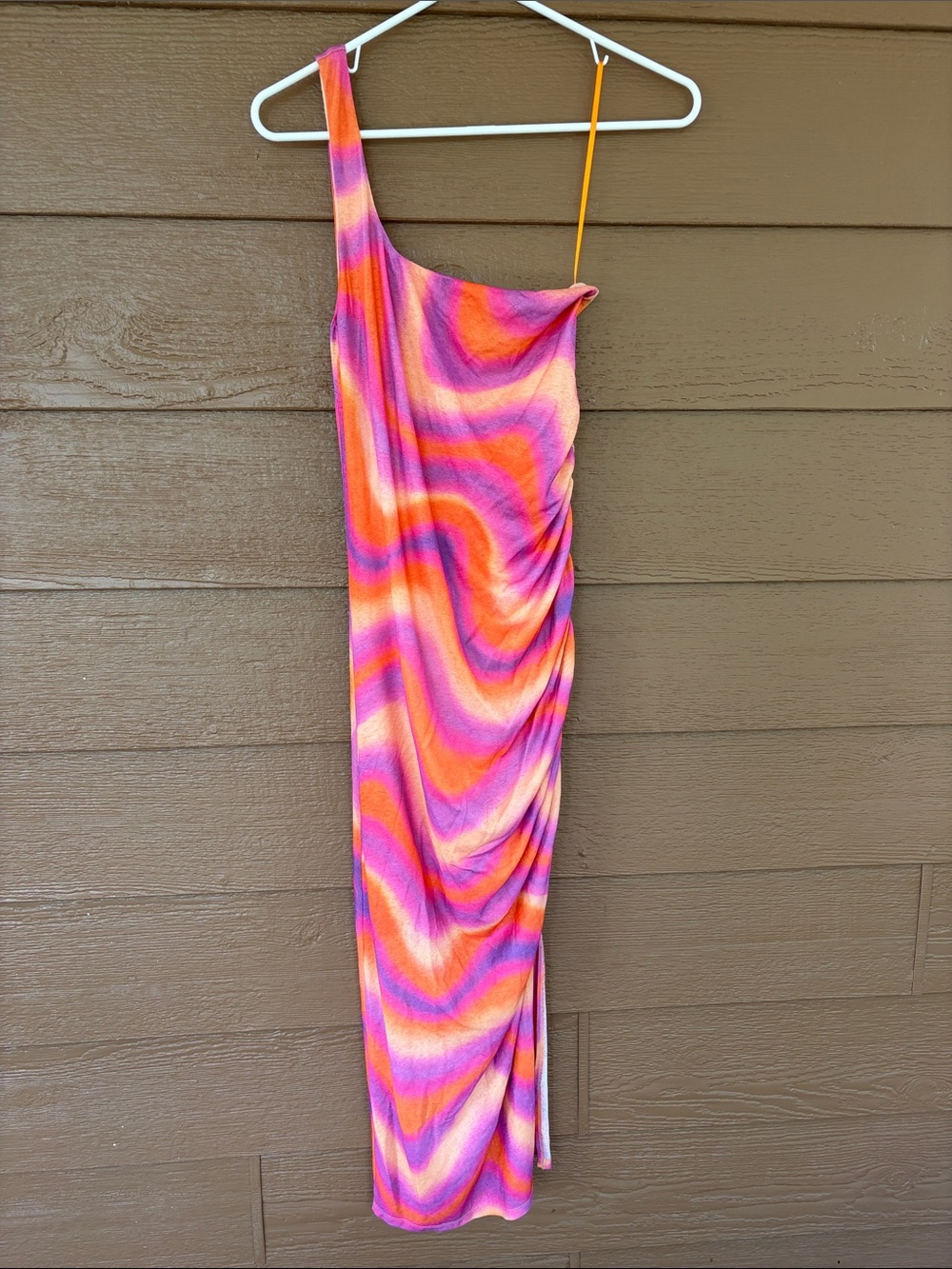 Kourt Multicolor Gradient One Shoulder Midi Dress w/ Small Slit -Sz M
